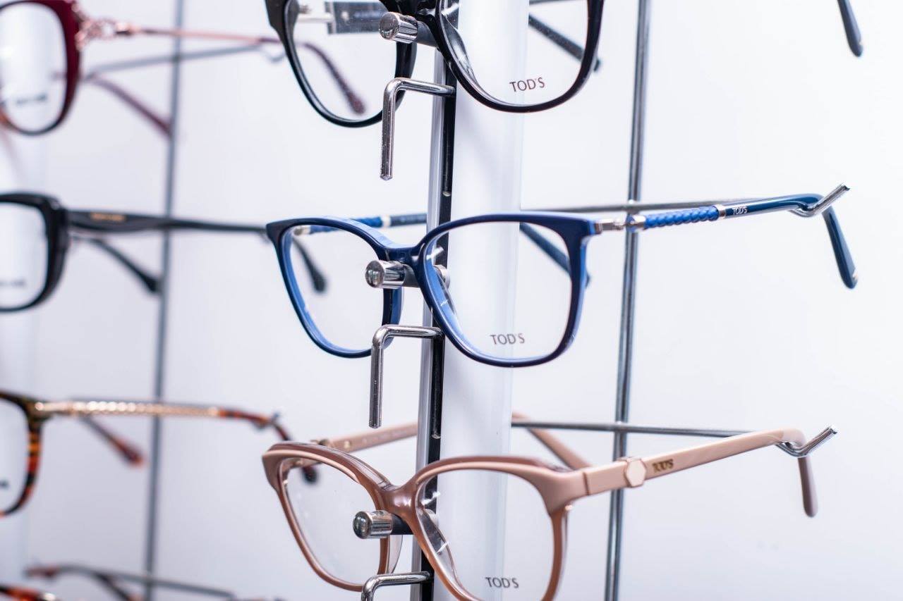 DIVINE OPTIQUE